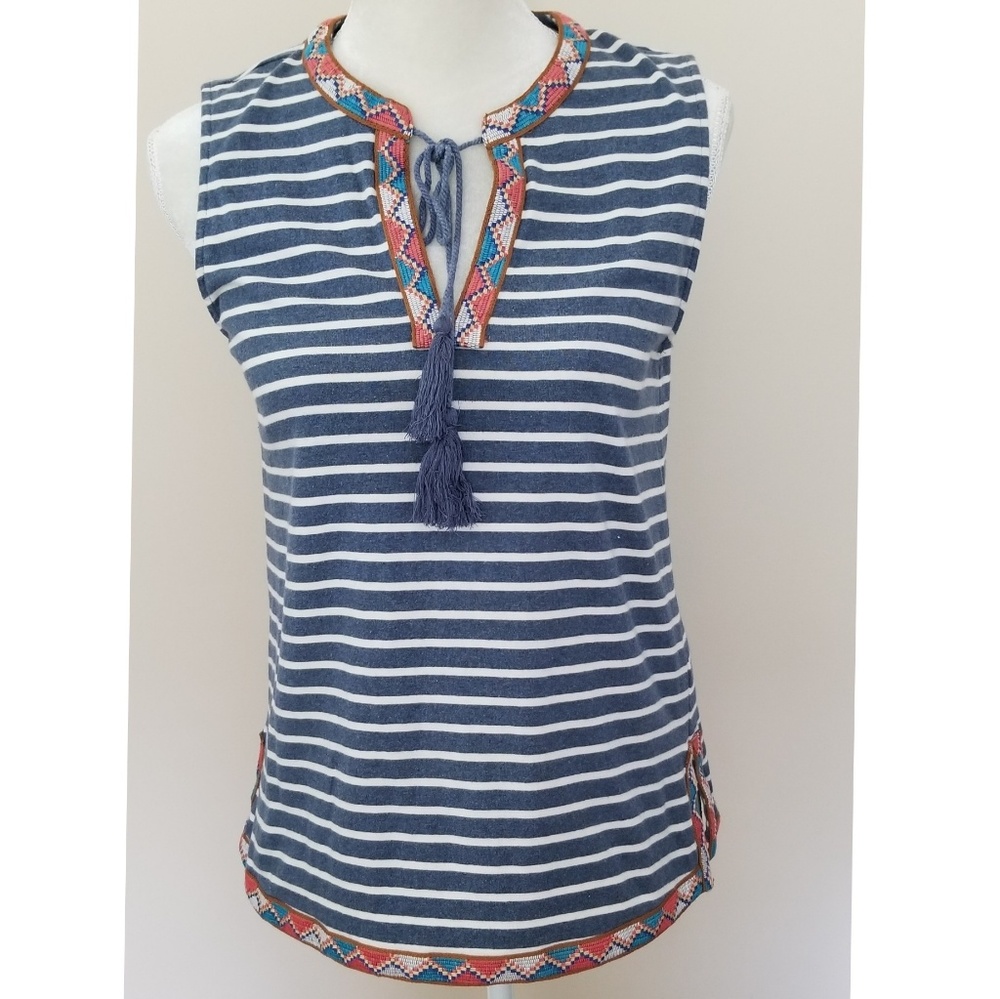 THML sleeveless Southwestern hem top